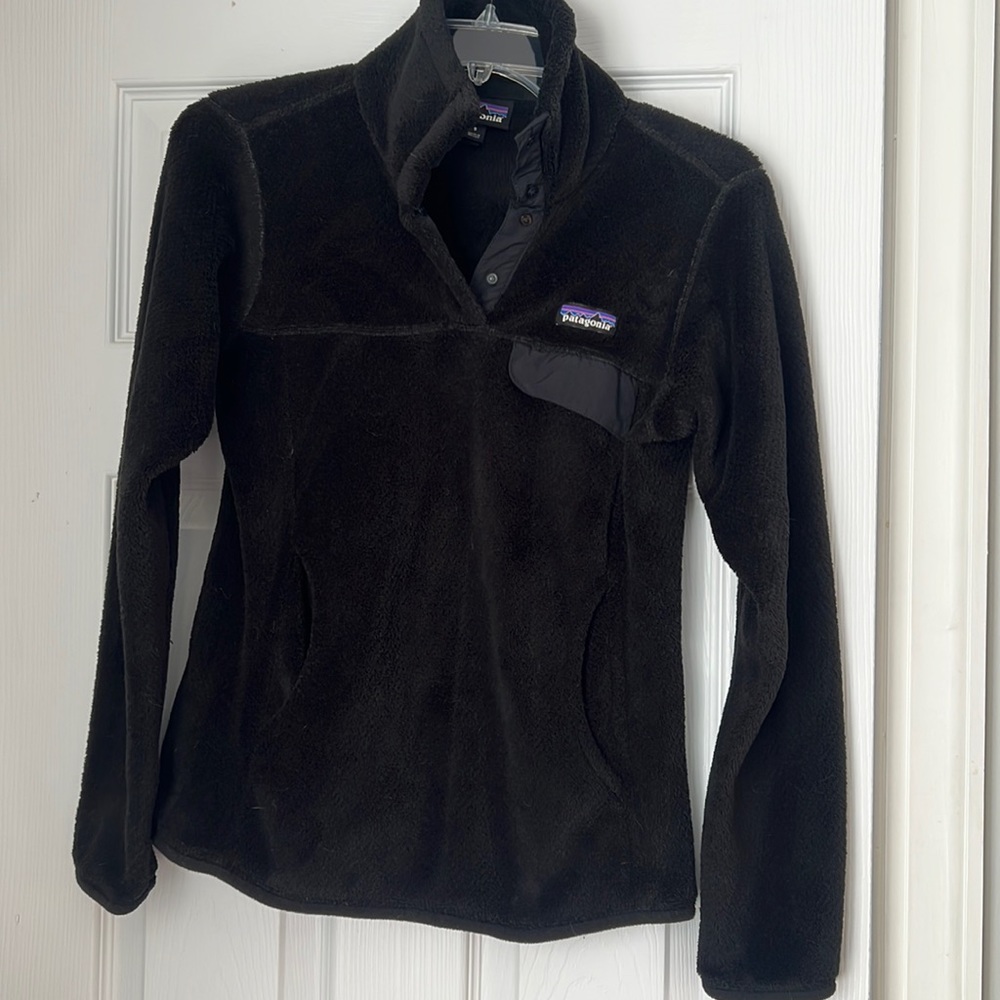 Women’s Patagonia snap fleece pullover